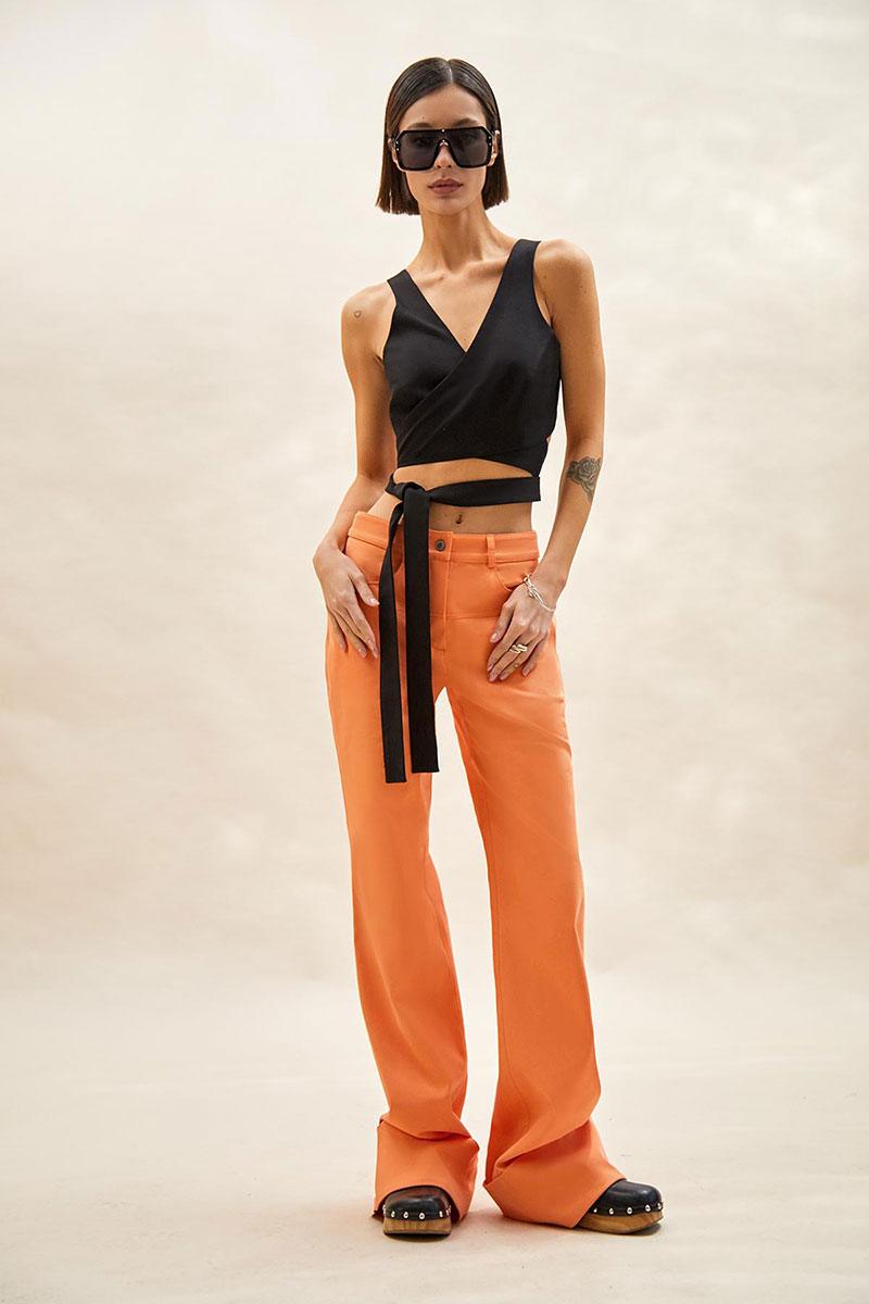 Брюки из джинса Rivoli 5259.3 оранжевый купить Брюки и шорты Belmoda25